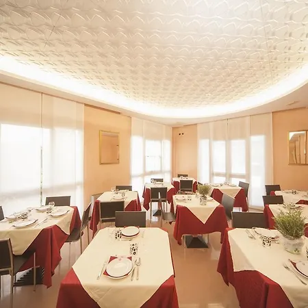 ホテル Manola リミニ