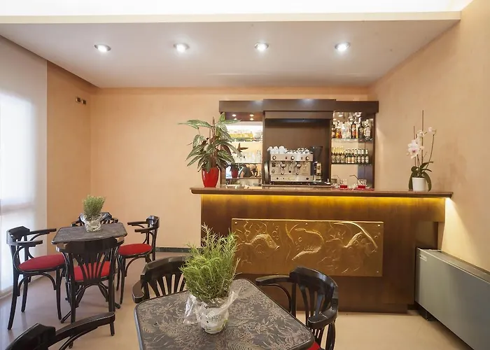 Hotell Manola 3*