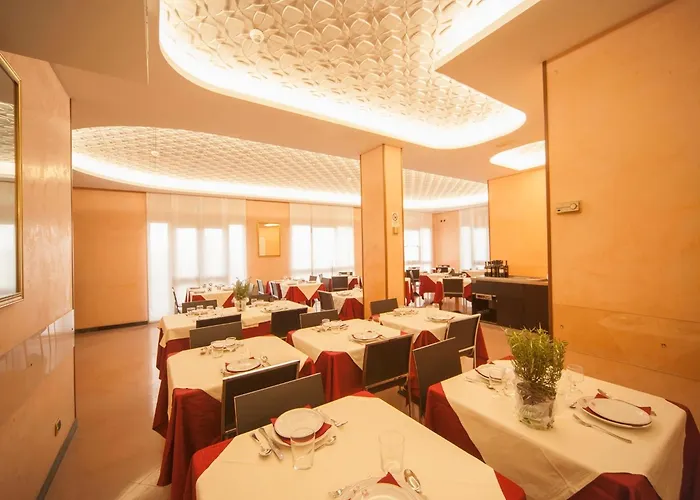 Manola Hotell Rimini