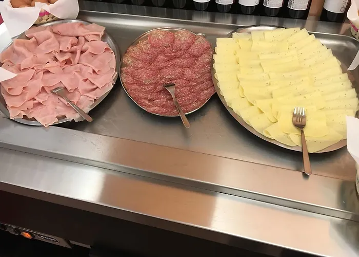 Manola Hotell Rimini