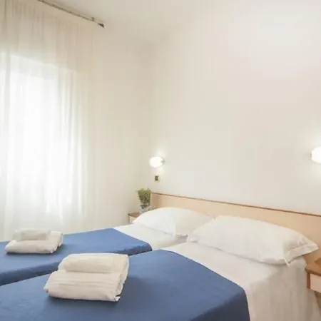 Manola 3* Ρίμινι