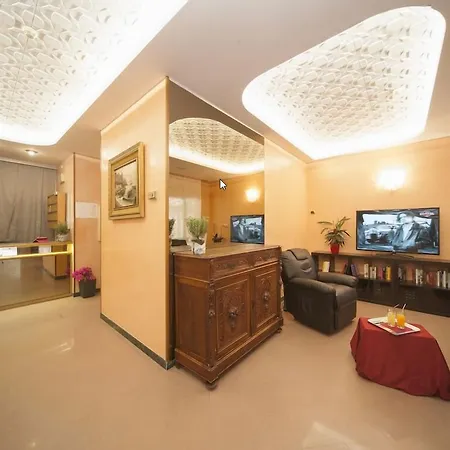 Manola Otel Rimini