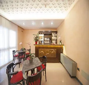 Manola 호텔 3*